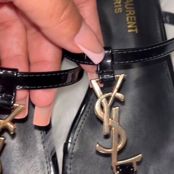⭐️ YSL summer sandals ⭐️ - Picture 4 of 4